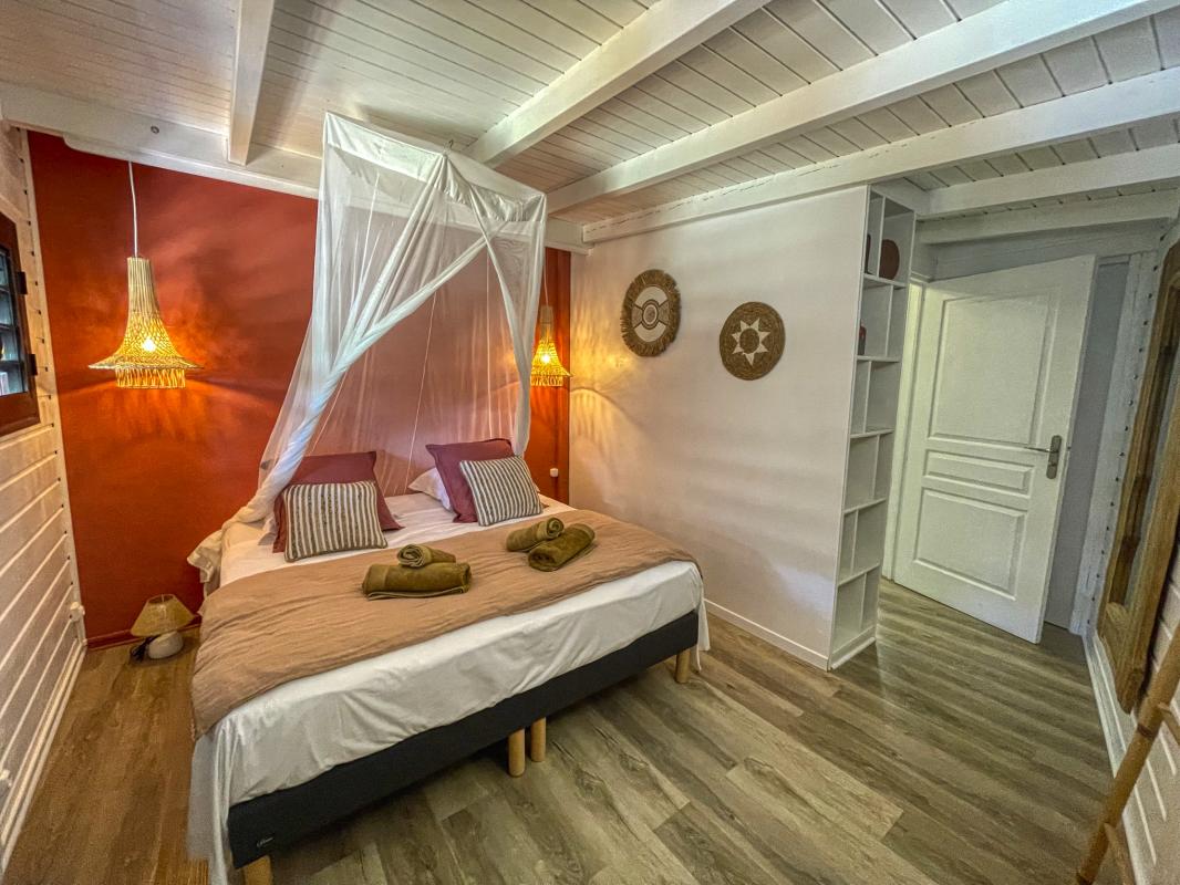 38 Location villa piscine vue mer Pointe Noire Guadeloupe_chambre 3